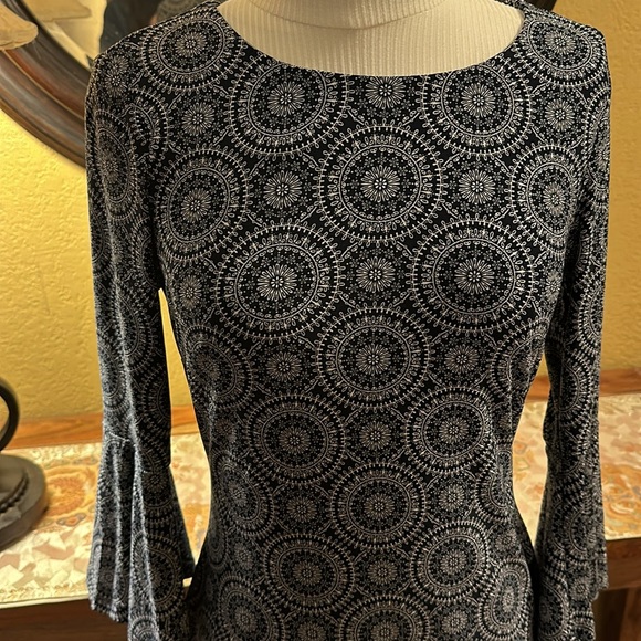 Tommy Hilfiger Dresses & Skirts - Tommy Hilfiger Sheath